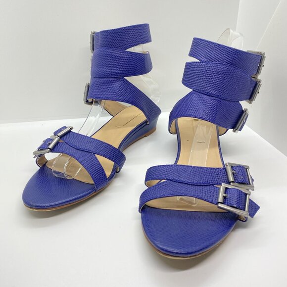 size 8.5 BCBGMaxazria leather blue reptile ankle strap‎ lizard strappy buckles - Picture 2 of 12
